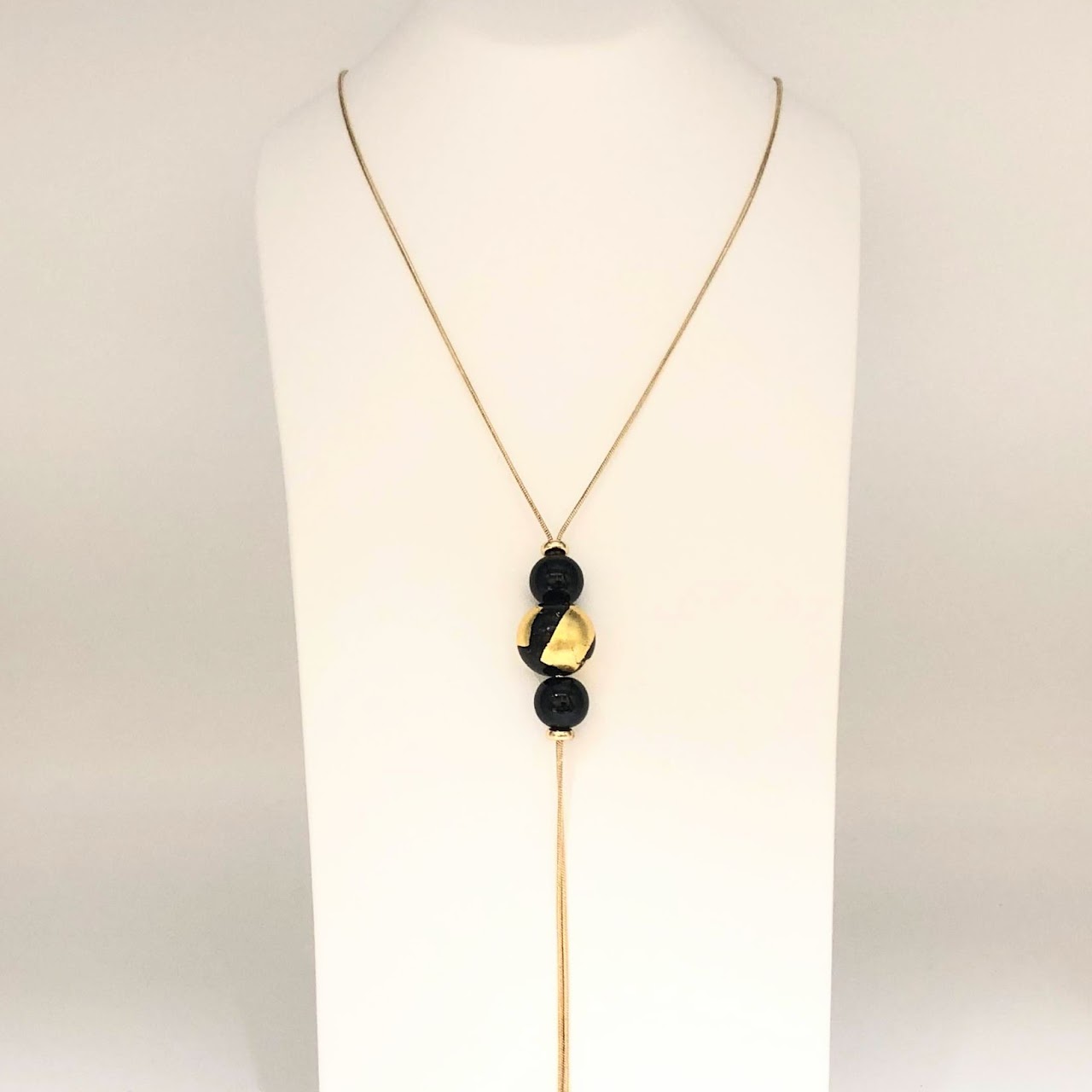 Shoujing Cai, Hon Kanshitsu (Brand/Workshop Name)